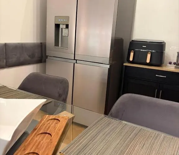 Skyline Retreat In The Heart Of Vienna! Διαμέρισμα Βιέννη