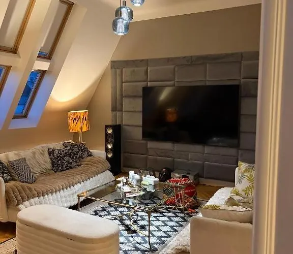 Skyline Retreat In The Heart Of Vienna! Διαμέρισμα Βιέννη