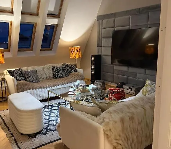 Skyline Retreat In The Heart Of Vienna! Βιέννη